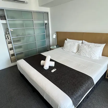 Pandanas Studio Darwin Cbd Water Views Exterior photo