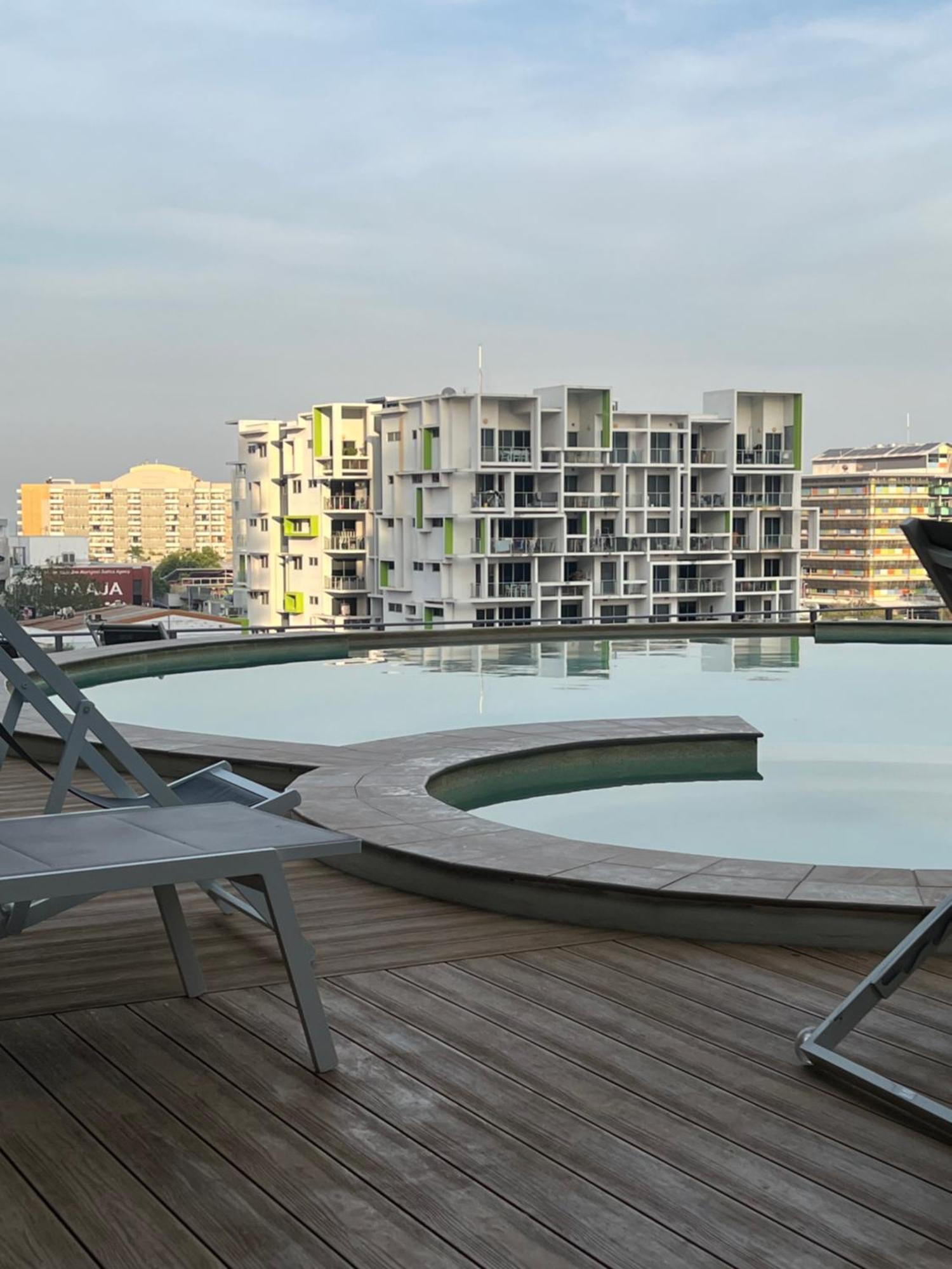 Apartment Pandanas Cbd Water Views Darwin